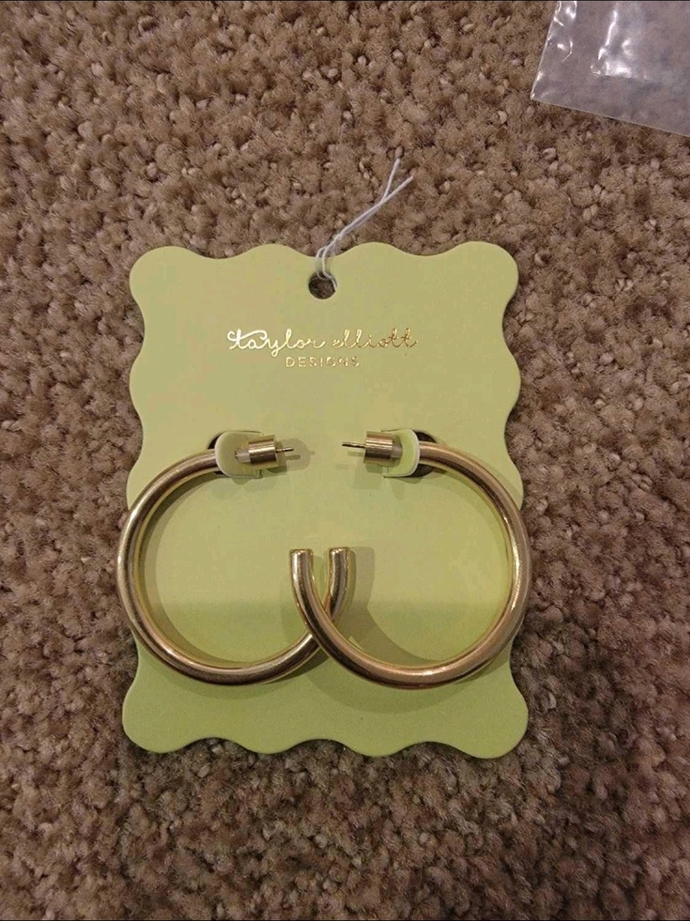 Gold Hoop Earrings - Classic Gold Women’s Hoops